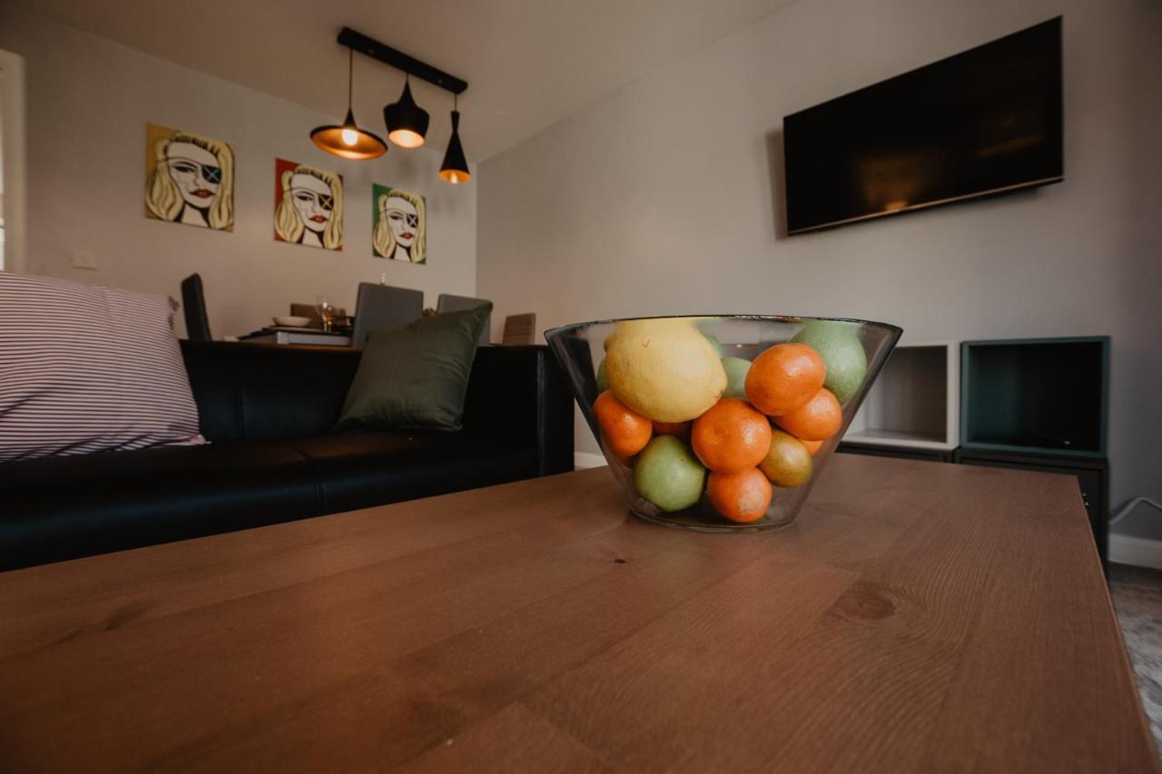 Coyle House, 3 Bed,Corby, Super Kings Or Twins, Driveway, Free Wi-Fi, Corporates Welcome Eksteriør billede